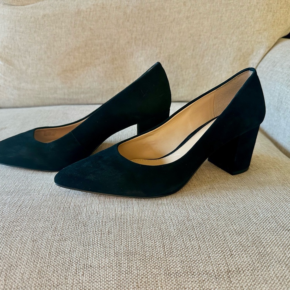 Gianni Bini Elegant Black Block Heel Pumps